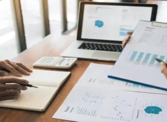 Evaluación del valor patrimonial en activos fijos empresariales