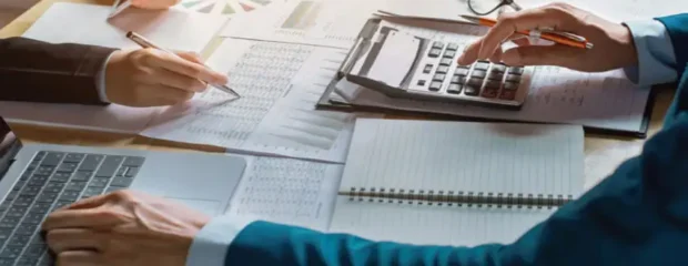 ahora hazme dos titulares que describan la accion descriptiva de este titulo para este articulo que no sean largas con relacion a la keyword